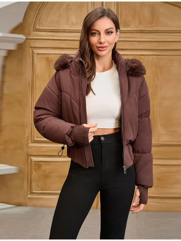 Sarah | Korte winterjas met capuchon en bontkraag voor dames
