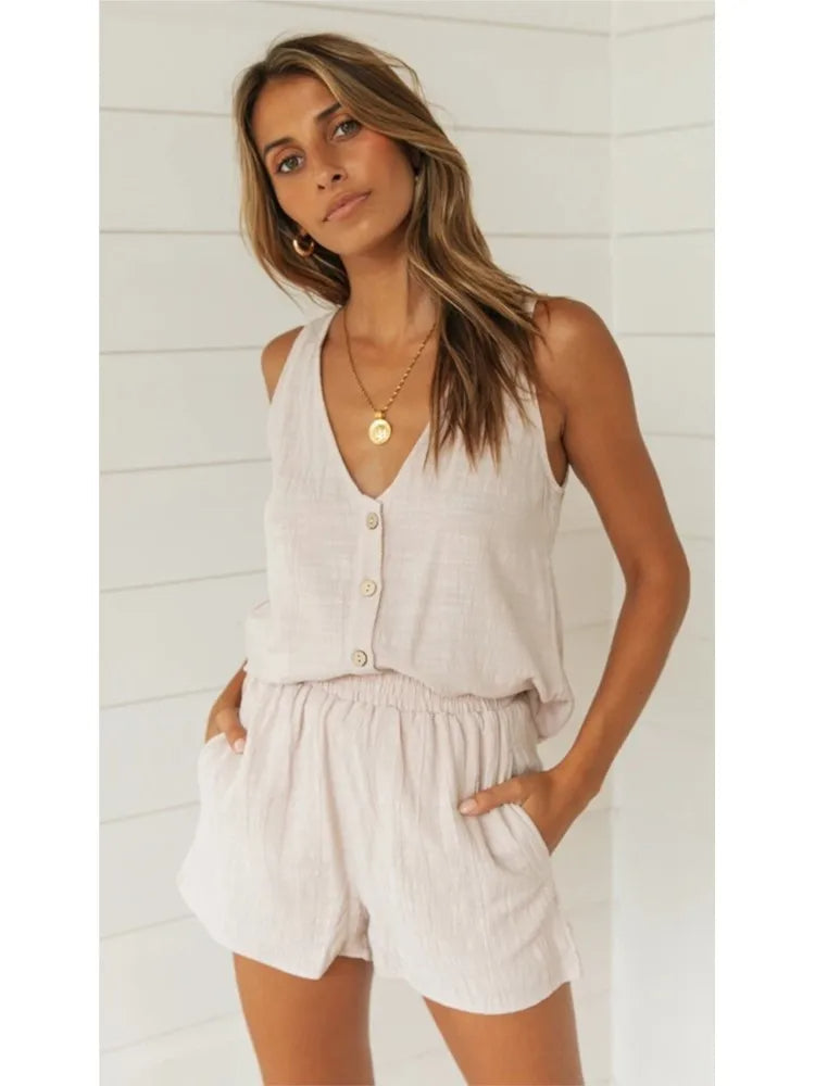 ByMira - Top met v-hals en shorts set