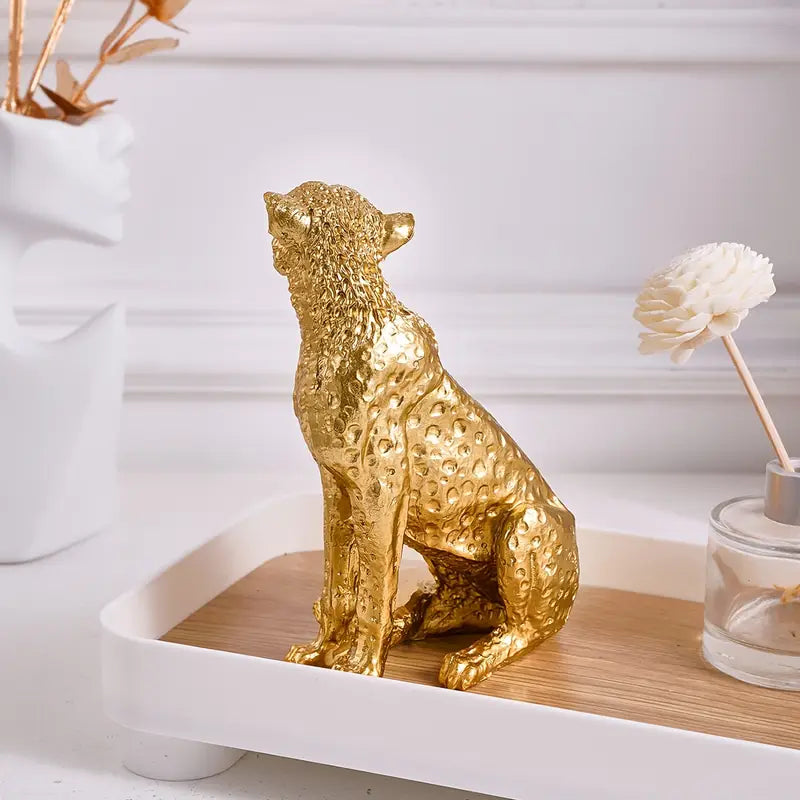 Beeldje GoldenProwl – Handgemaakt Modern Deco Design