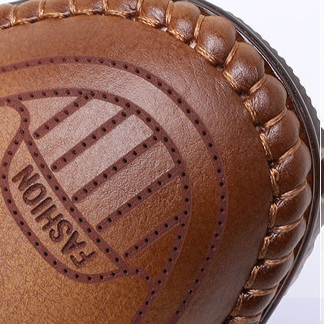 Sebastian | Zachte ademende PU loafers voor heren met handgestikte details