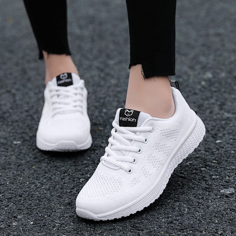 Dames hardloopschoenen met ademend mesh – licht, sportief en stabiel bij elke stap