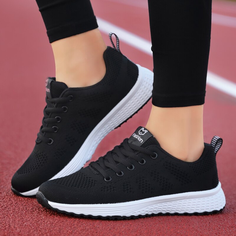 Dames hardloopschoenen met ademend mesh – licht, sportief en stabiel bij elke stap