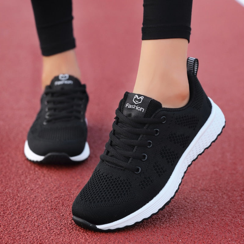 Dames hardloopschoenen met ademend mesh – licht, sportief en stabiel bij elke stap