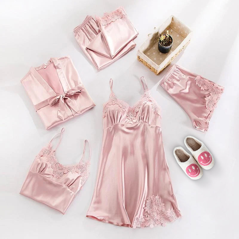 Mireille - Luxe Satijnen Pyjama Set (5-delig) Met Elegante Kantdetails