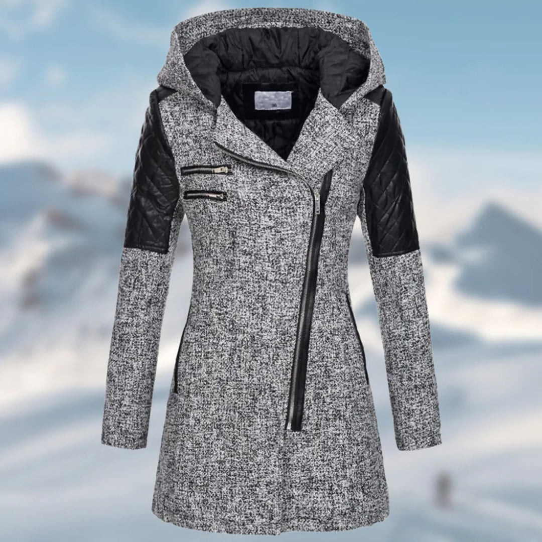 Emma | Lange warme winterjas voor dames met capuchon en moderne details
