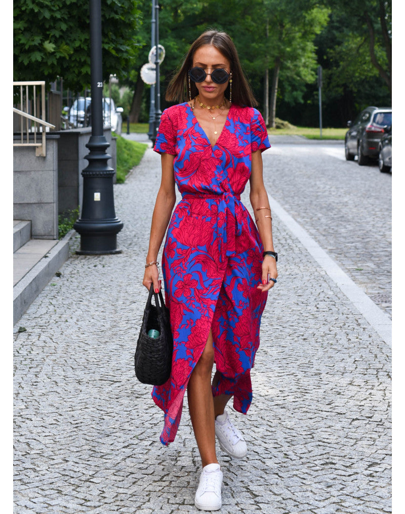 Zomerse maxi-jurk met bloemenprint en flatterende pasvorm – tijdloos en comfortabel