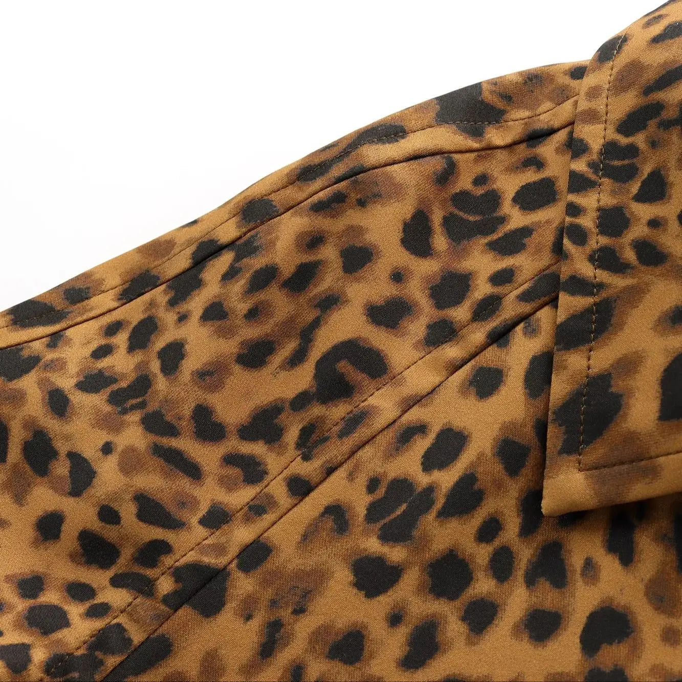 Eva - Luipaardprint Dames Trenchcoat met Zakken