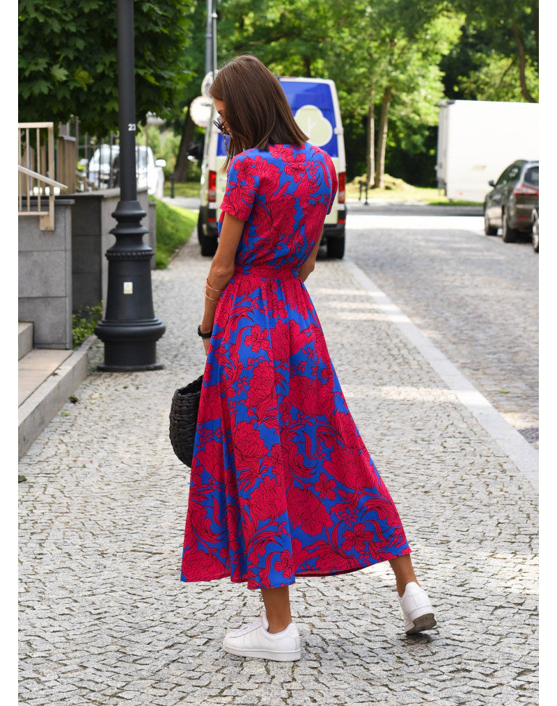 Zomerse maxi-jurk met bloemenprint en flatterende pasvorm – tijdloos en comfortabel