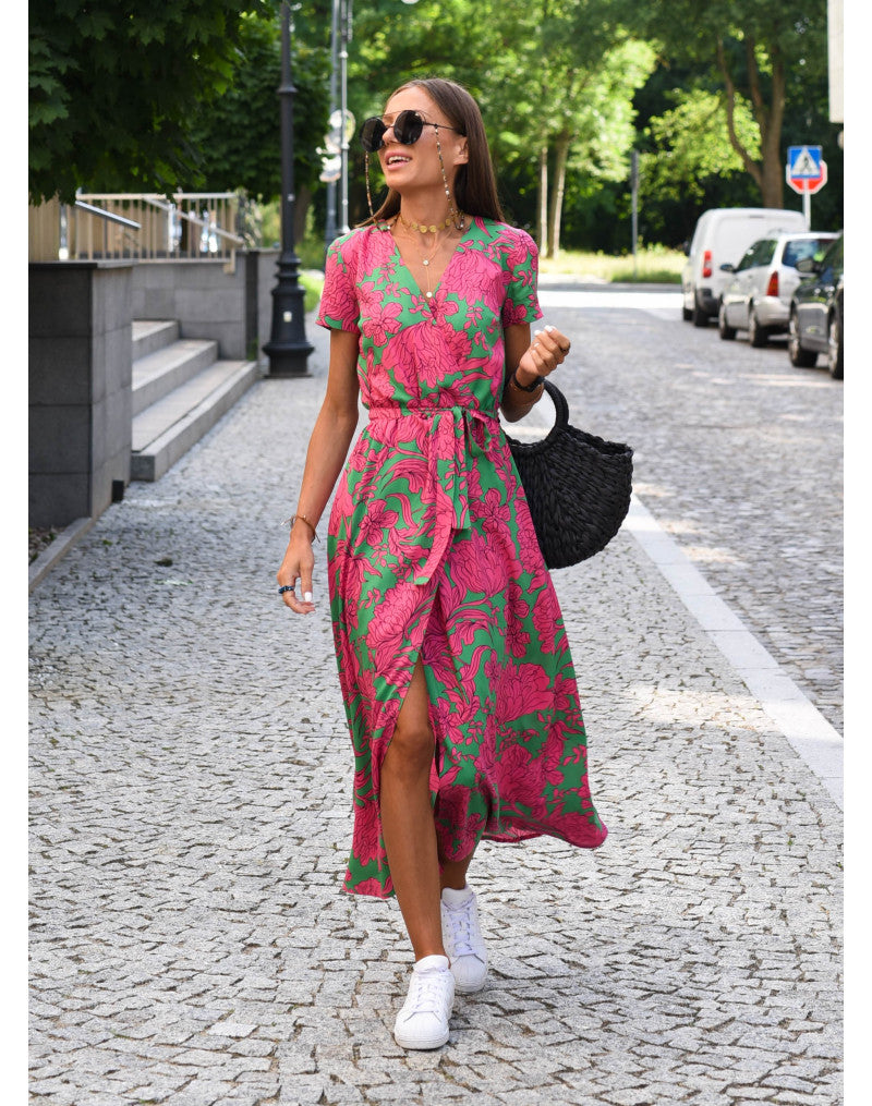 Zomerse maxi-jurk met bloemenprint en flatterende pasvorm – tijdloos en comfortabel