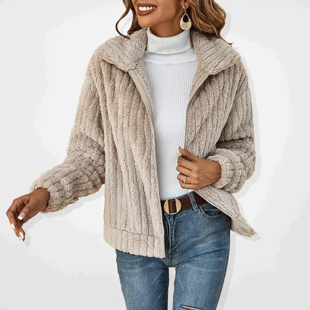 Tabitha | Zacht warm fleece herfstvest voor dames met stijlvolle kraag