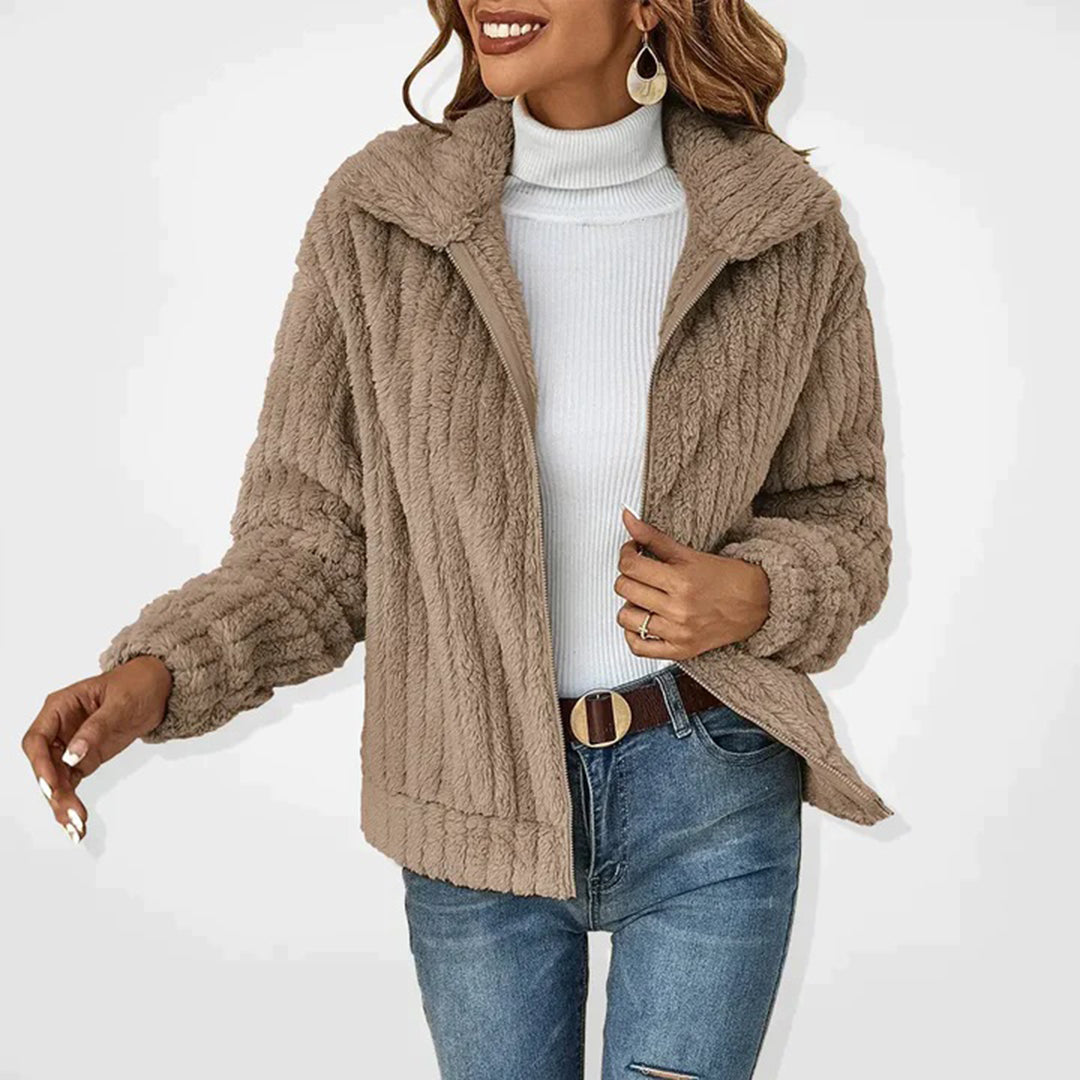 Tabitha | Zacht warm fleece herfstvest voor dames met stijlvolle kraag