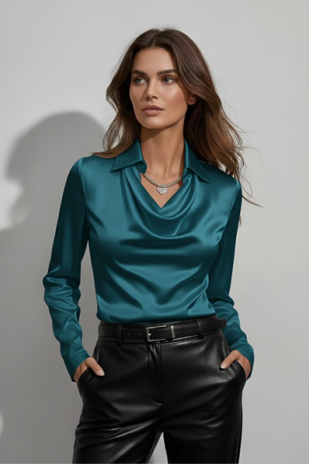 Lynn - Blouse met draperiehals en lange mouwen dames