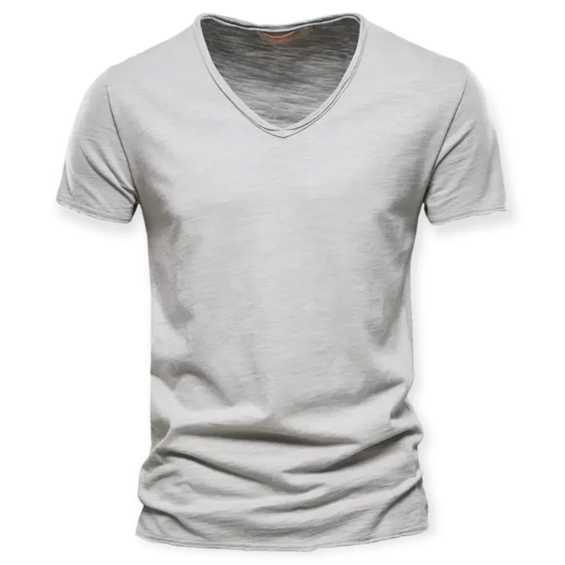 Lorenzo | Zacht ademend katoen t-shirt voor heren met moderne V-hals