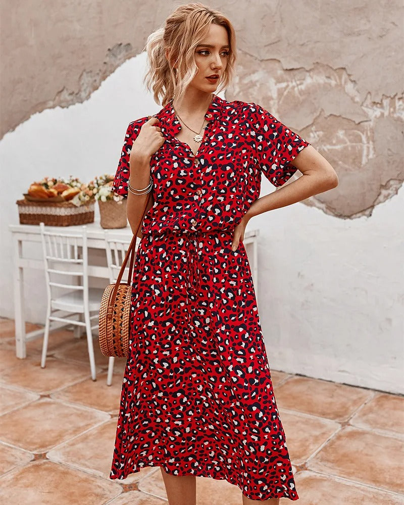 Zomerjurk met korte mouw en luchtige pasvorm – Elegant en comfortabel voor warme dagen