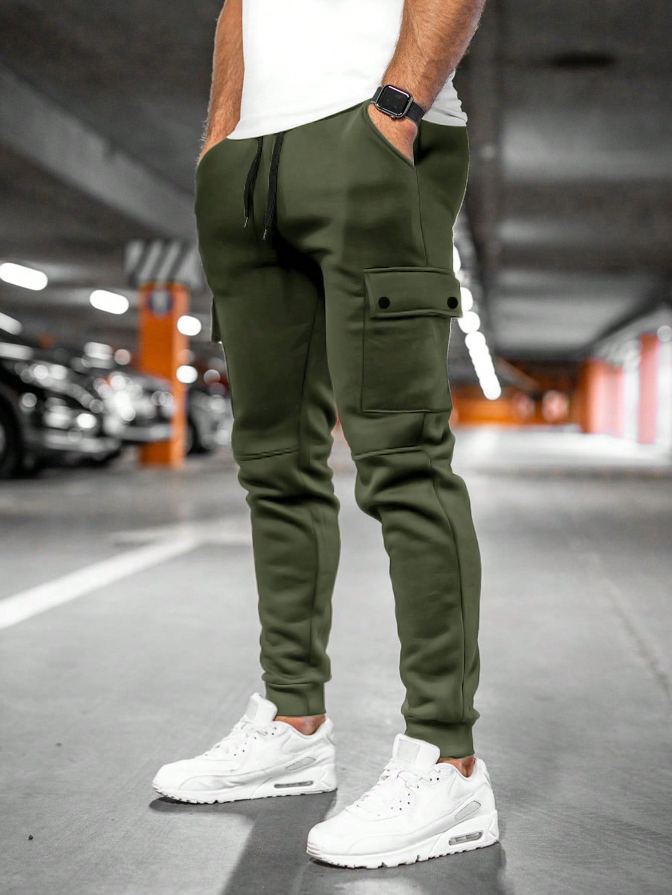 Heren joggingbroek cropped – Moderne pasvorm met stretch en praktische details voor casual comfort